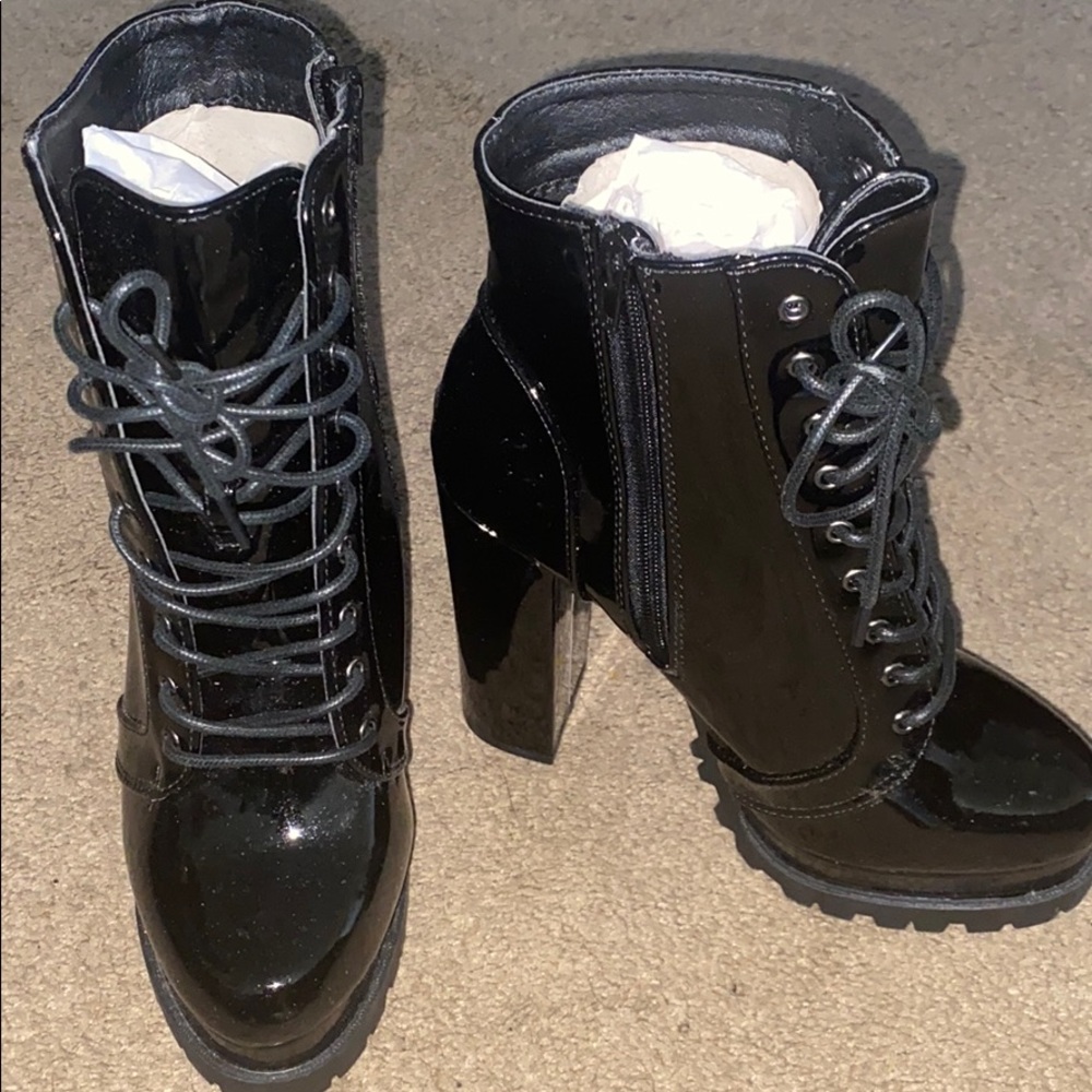 Brand new fashion nova boots
